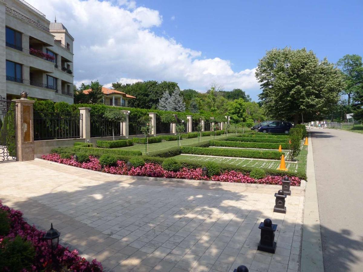 Sea Garden Apartment Варна Экстерьер фото